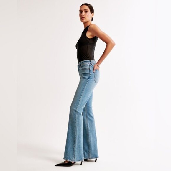 Abercrombie & Fitch The Vintage Flare High Rise Jeans 29 - Picture 1 of 11
